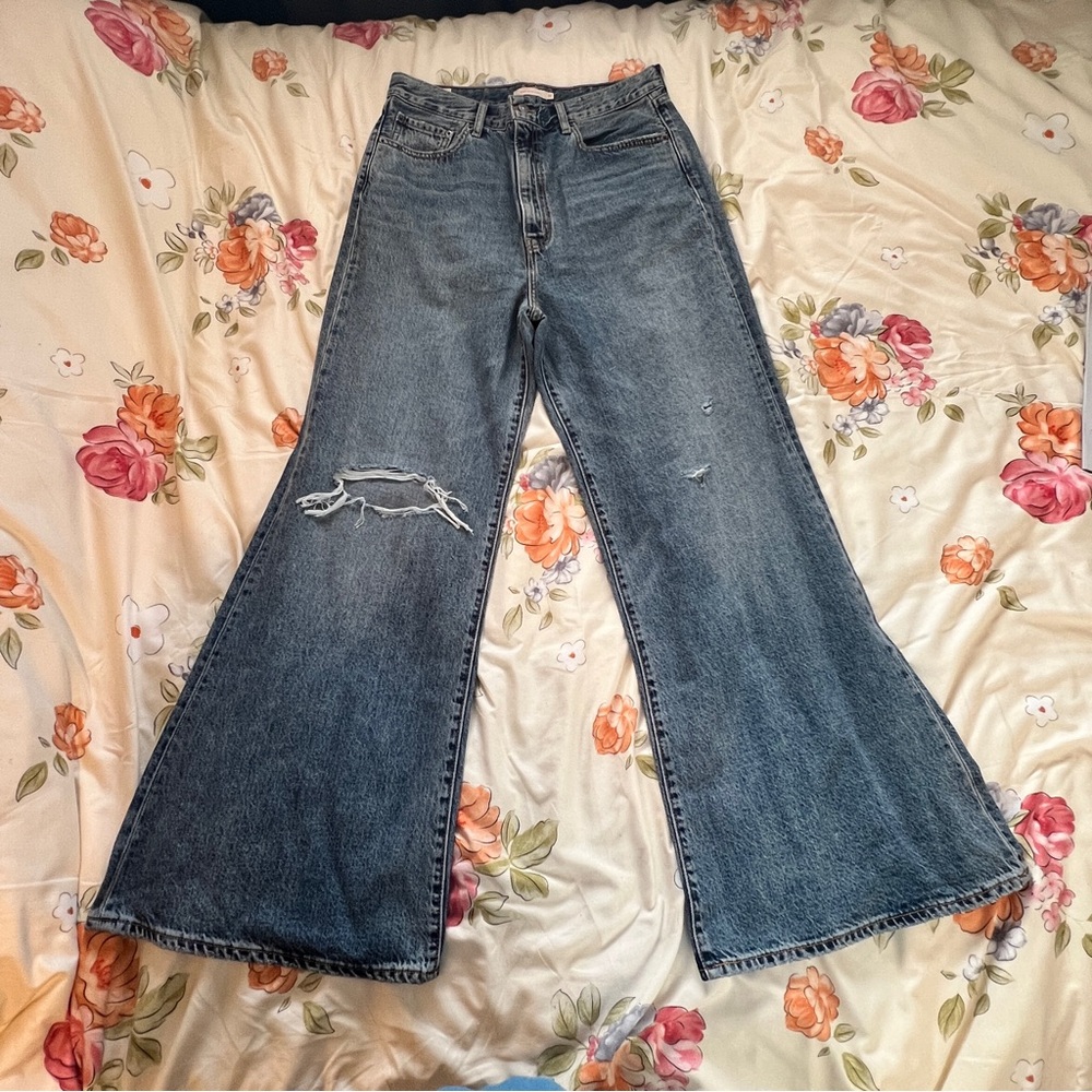 Levi's Flared Blue Denim Jeans